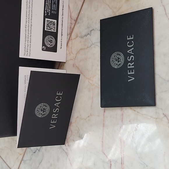 VERSACE BOOTIE H .RETAIL $1300.size 38 - Picture 10 of 13